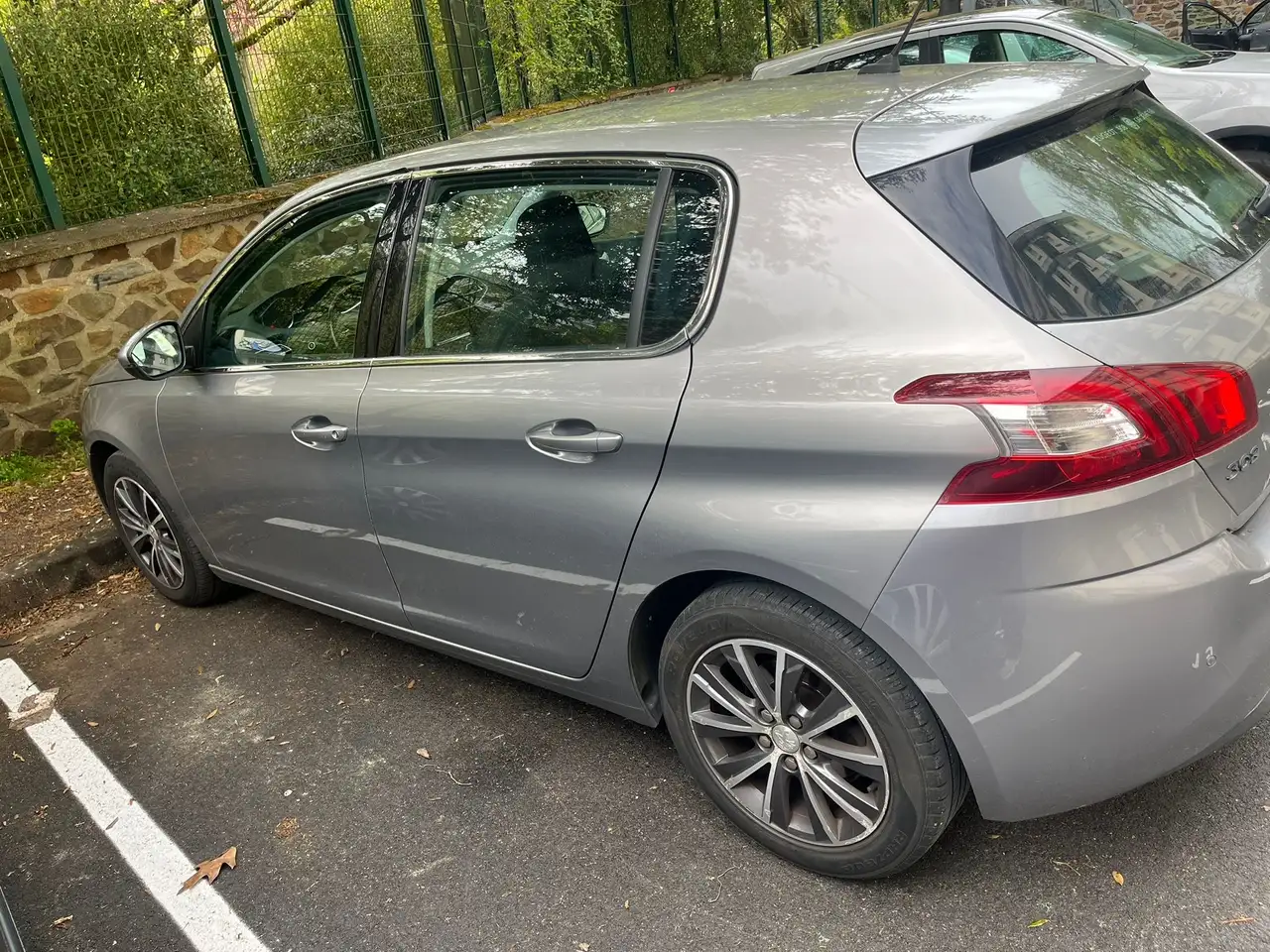 Peugeot 308 1.6 BlueHDI (88 Kw / 120 CH) (11.2013 - 