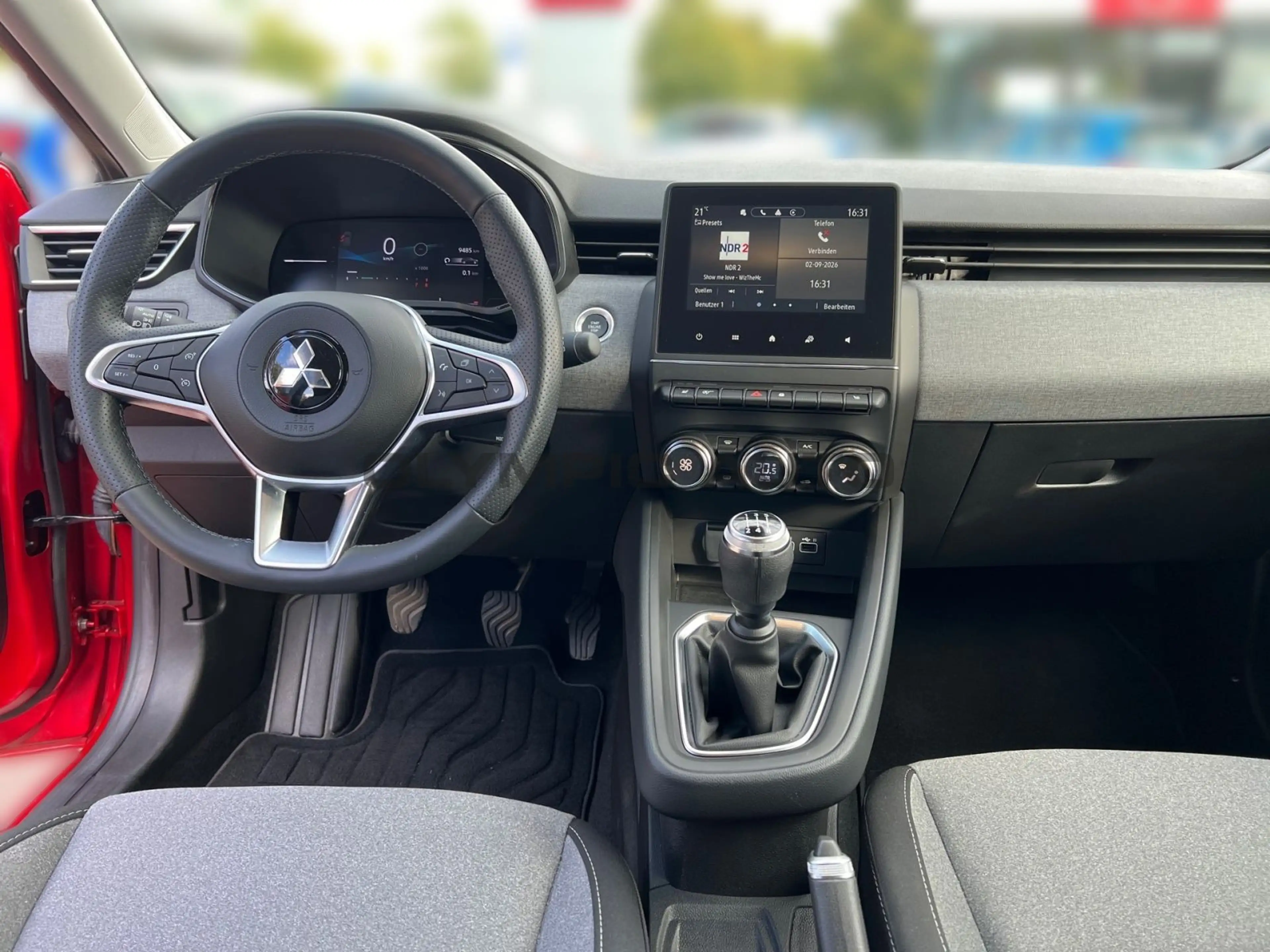 Mitsubishi Colt PLUS 1,0 l Benziner 5MT SHZ Kamera BT — photo 10