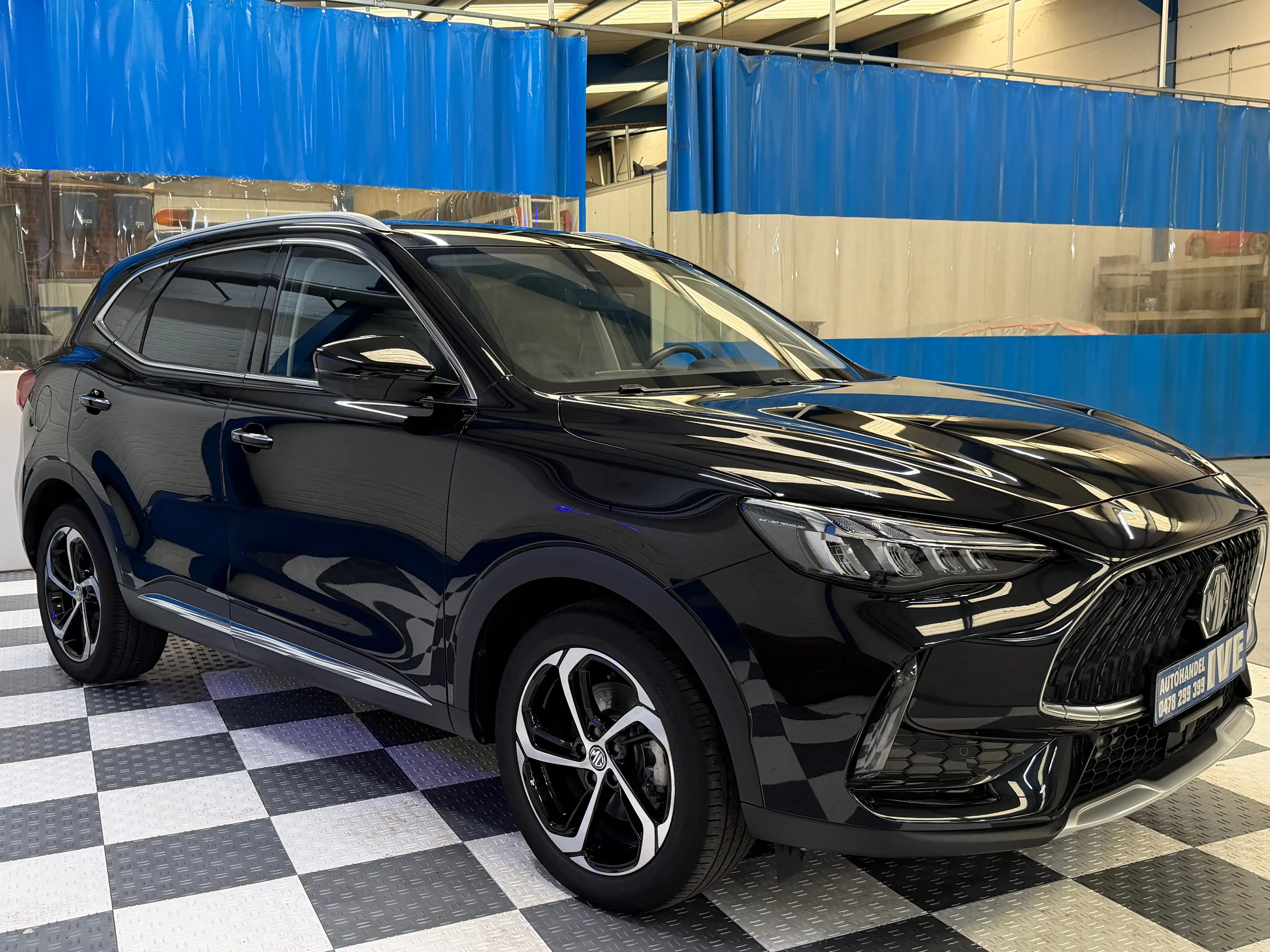 MG EHS EHS — PHEV **PANO DAK** — photo 3