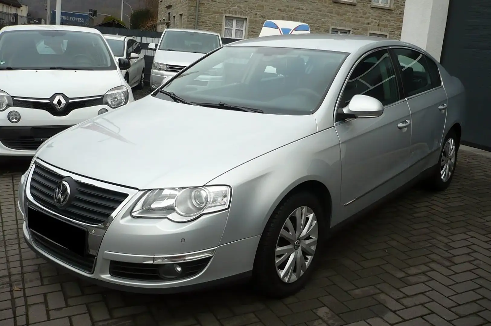 Volkswagen Passat Limusiene Diesel 2.0 TDI Comfortline Climatronik Argent - 2