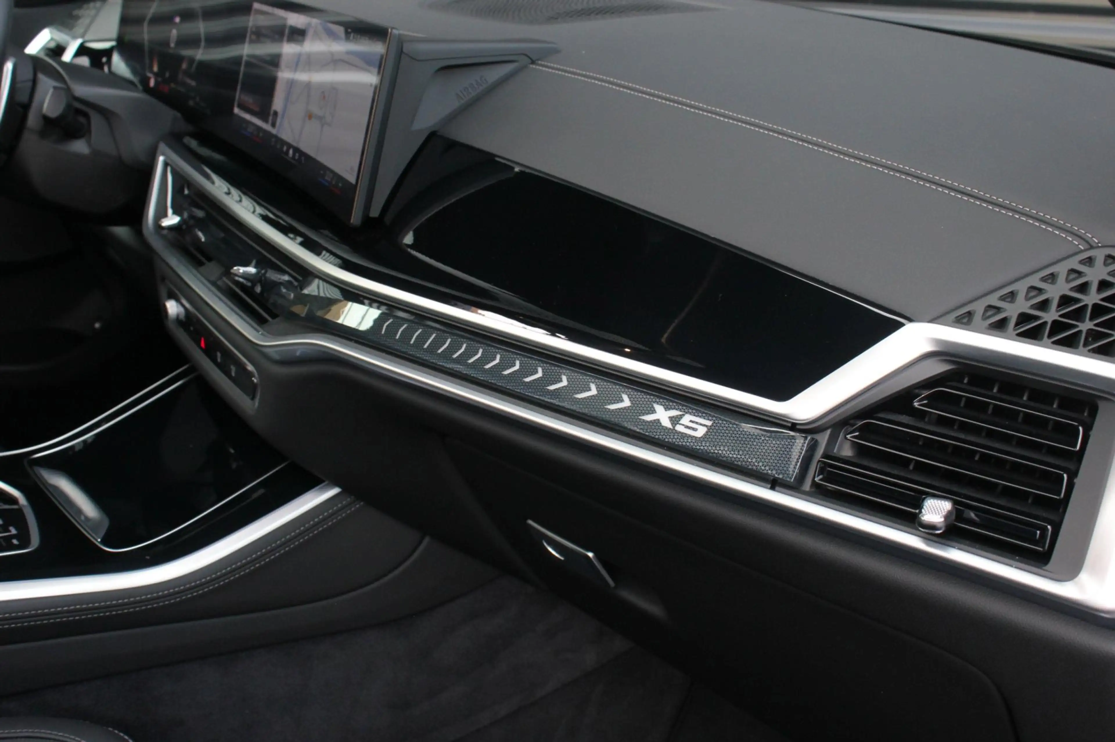 BMW X5 XDrive50e High Executive M-SPORT PRO / M-SEATS / S — photo 20