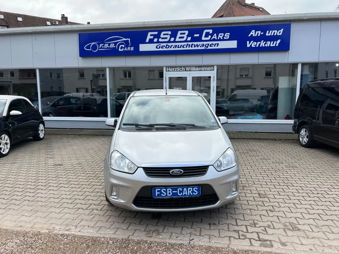 Ford C-Max C-MAX Style Silber - 1