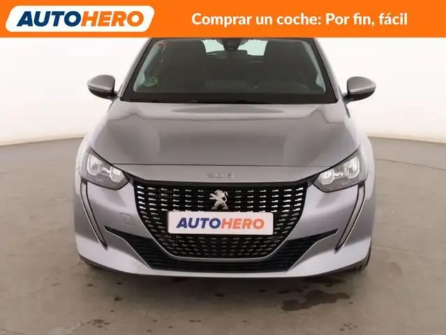 Peugeot 208 view 9