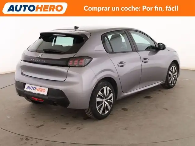 Peugeot 208 view 6