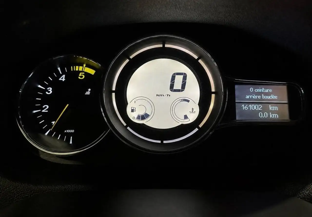 Renault Megane Berline — photo 14