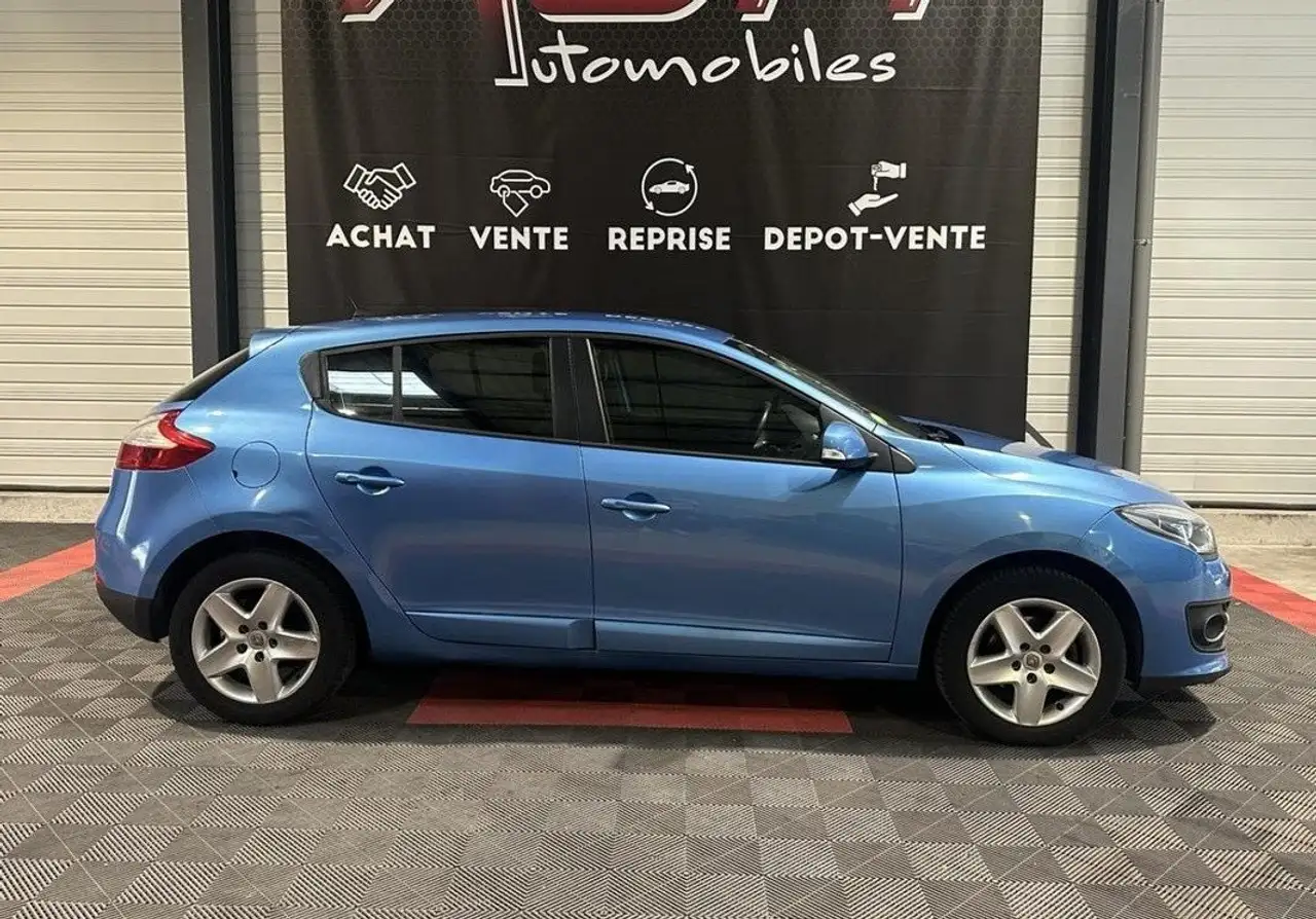 Renault Megane Berline — photo 3