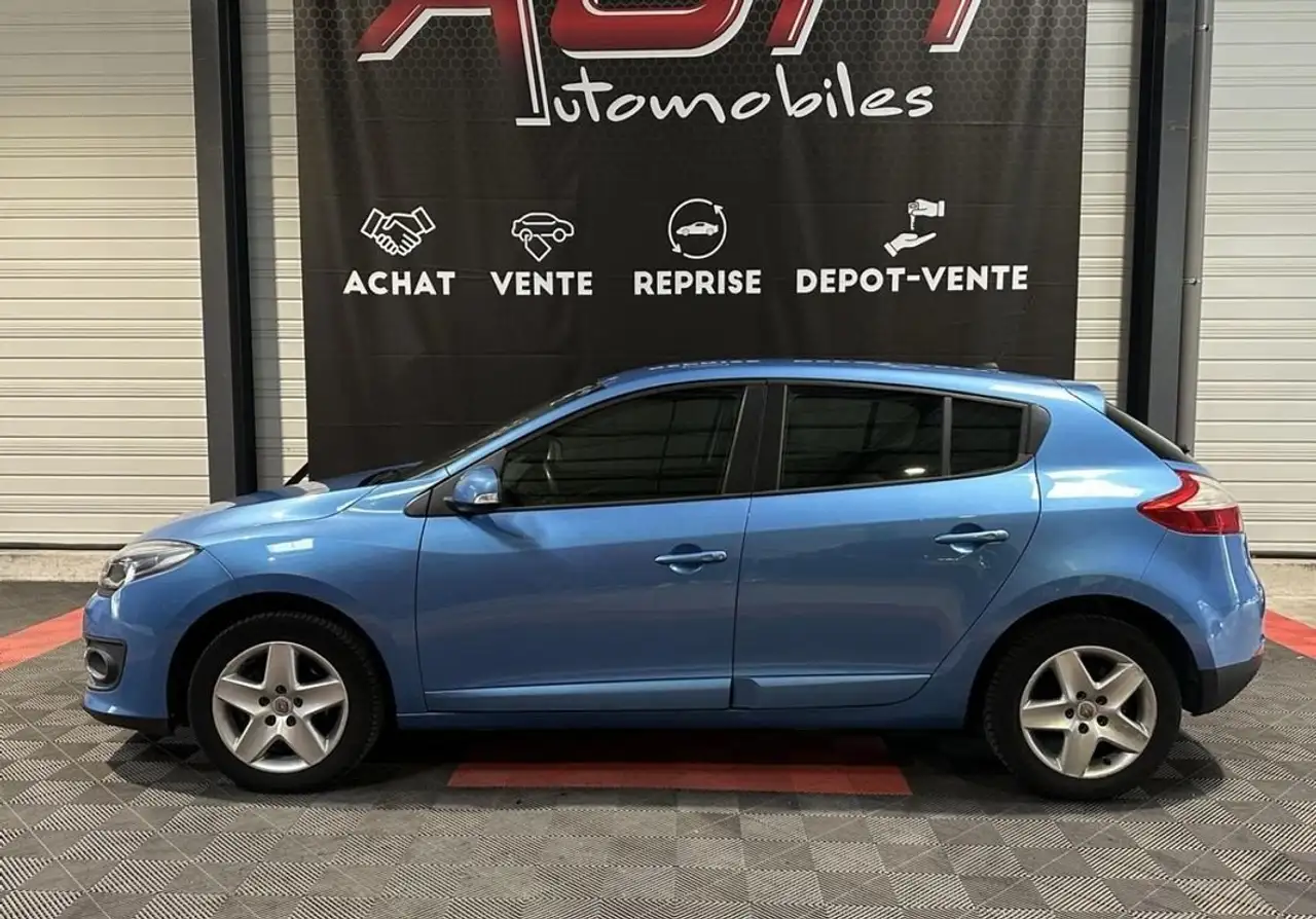 Renault Megane Berline — photo 7