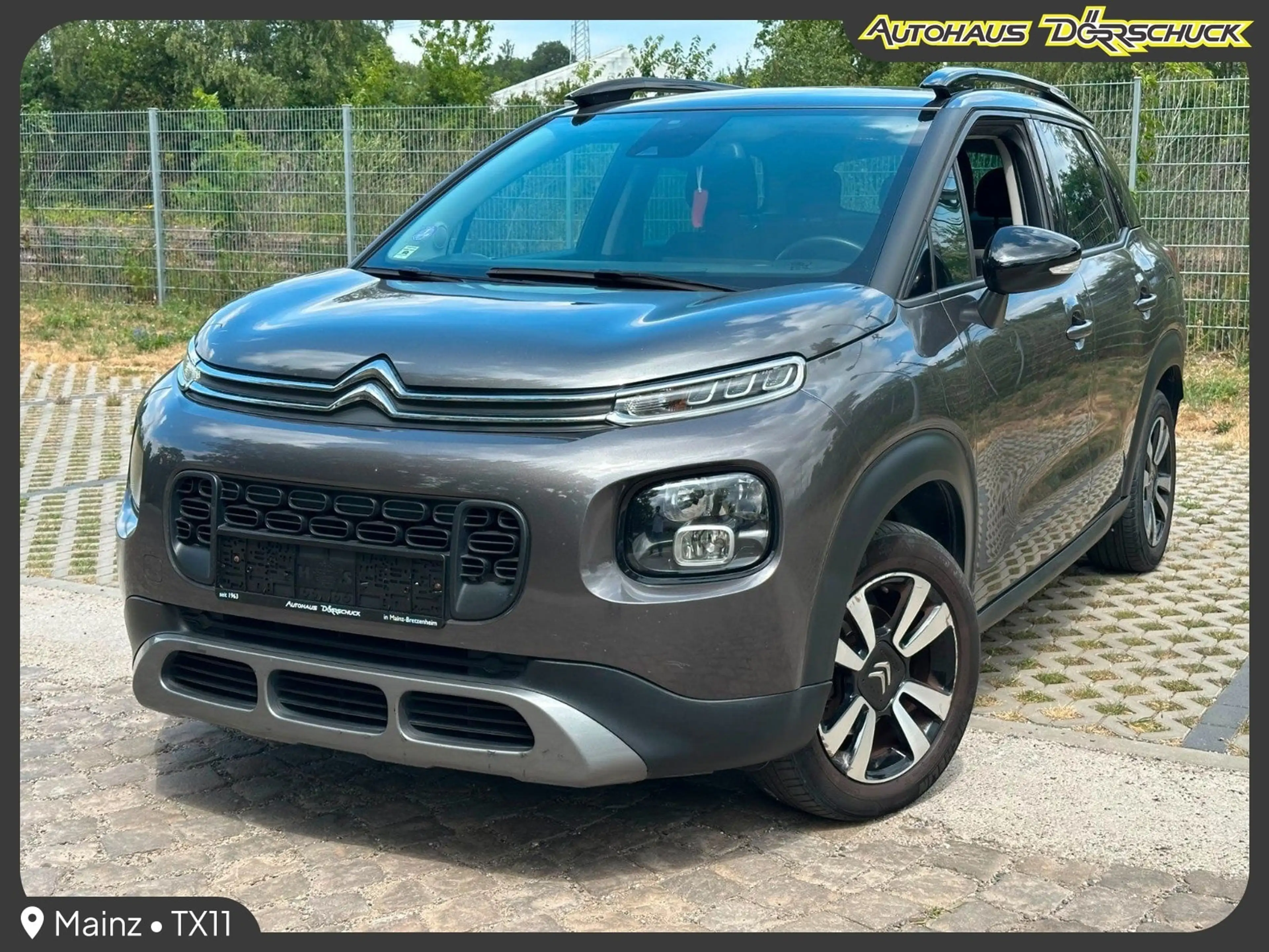 Citroen C3 Aircross C3 Aircross Shine NAVI. PDC. BT. HALBLEDER