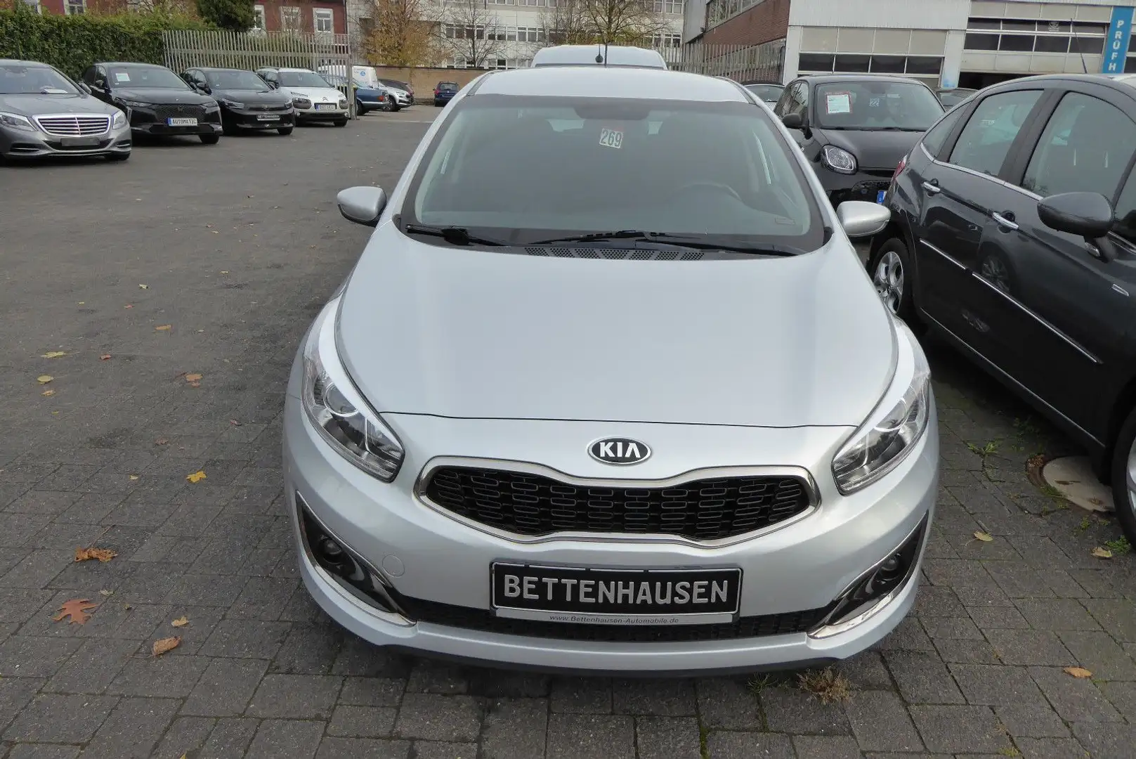 Kia Ceed / cee'd Navi R-Kamera SHZ Silber - 2