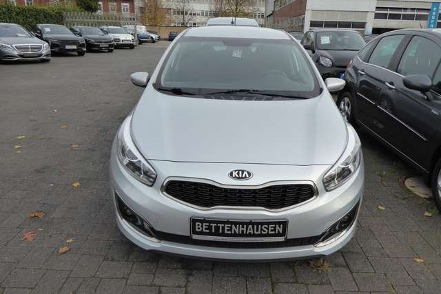 Kia Ceed / cee'd Navi R-Kamera SHZ