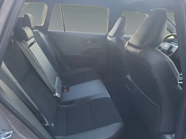 Toyota RAV 4 5-Türer GR Sport 2.5 Plug-in Hybrid Automatik Ansicht 14