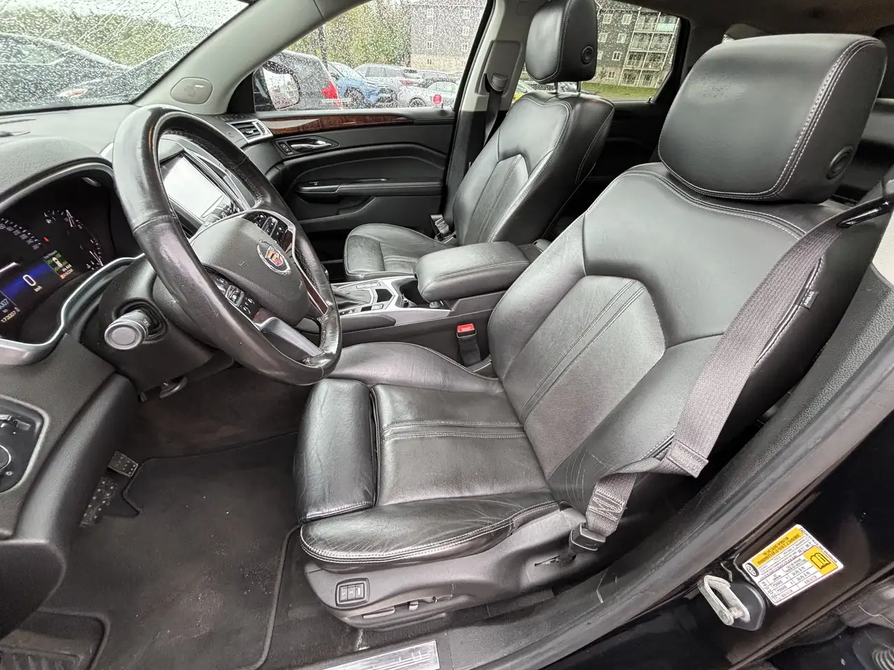 Cadillac SRX снимка Cadillac SRX