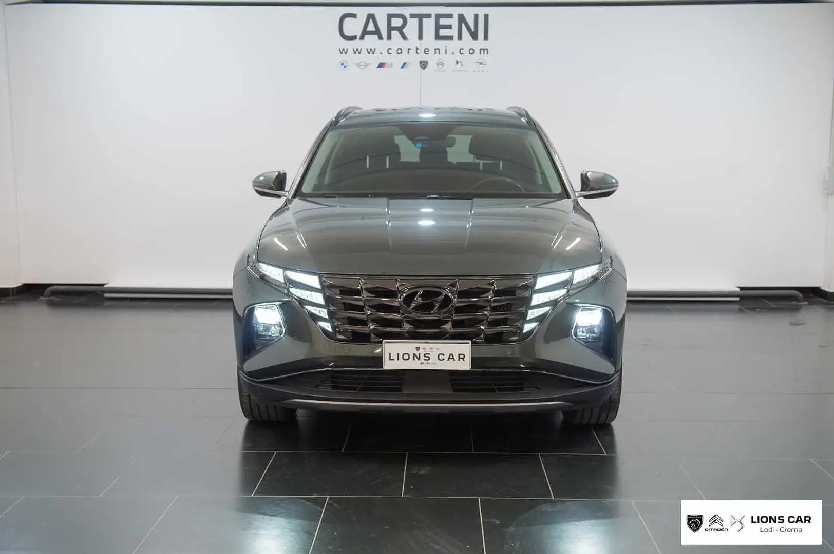 Hyundai TUCSON 3ª serie 1.6 PHEV 4WD aut. Exellence Grigio - 2
