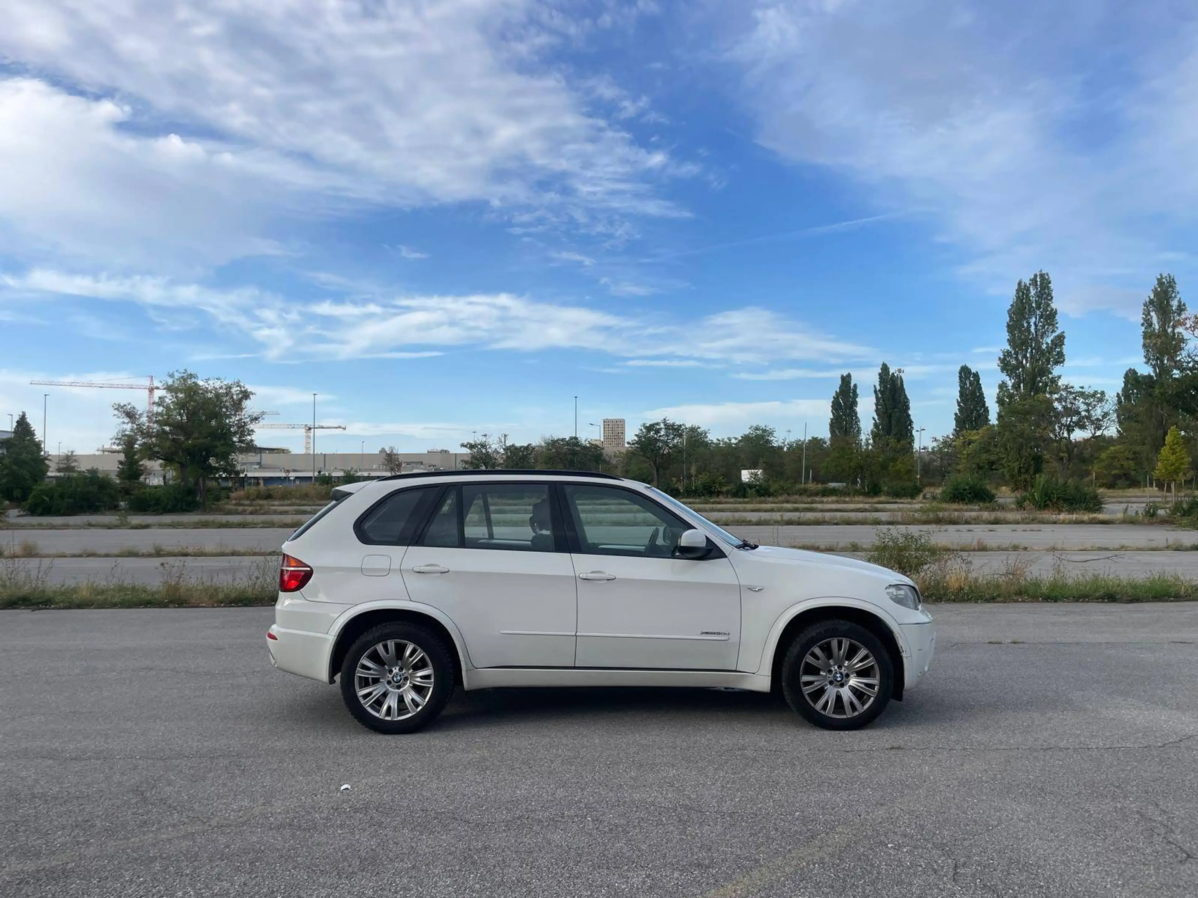 BMW X5 xDrive 30 d — photo 11