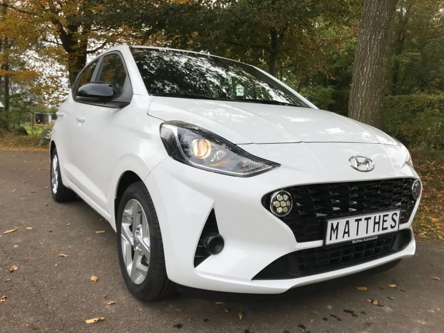 Hyundai i10 Select Navigation Alu, Top Zustand! Weiß - 1