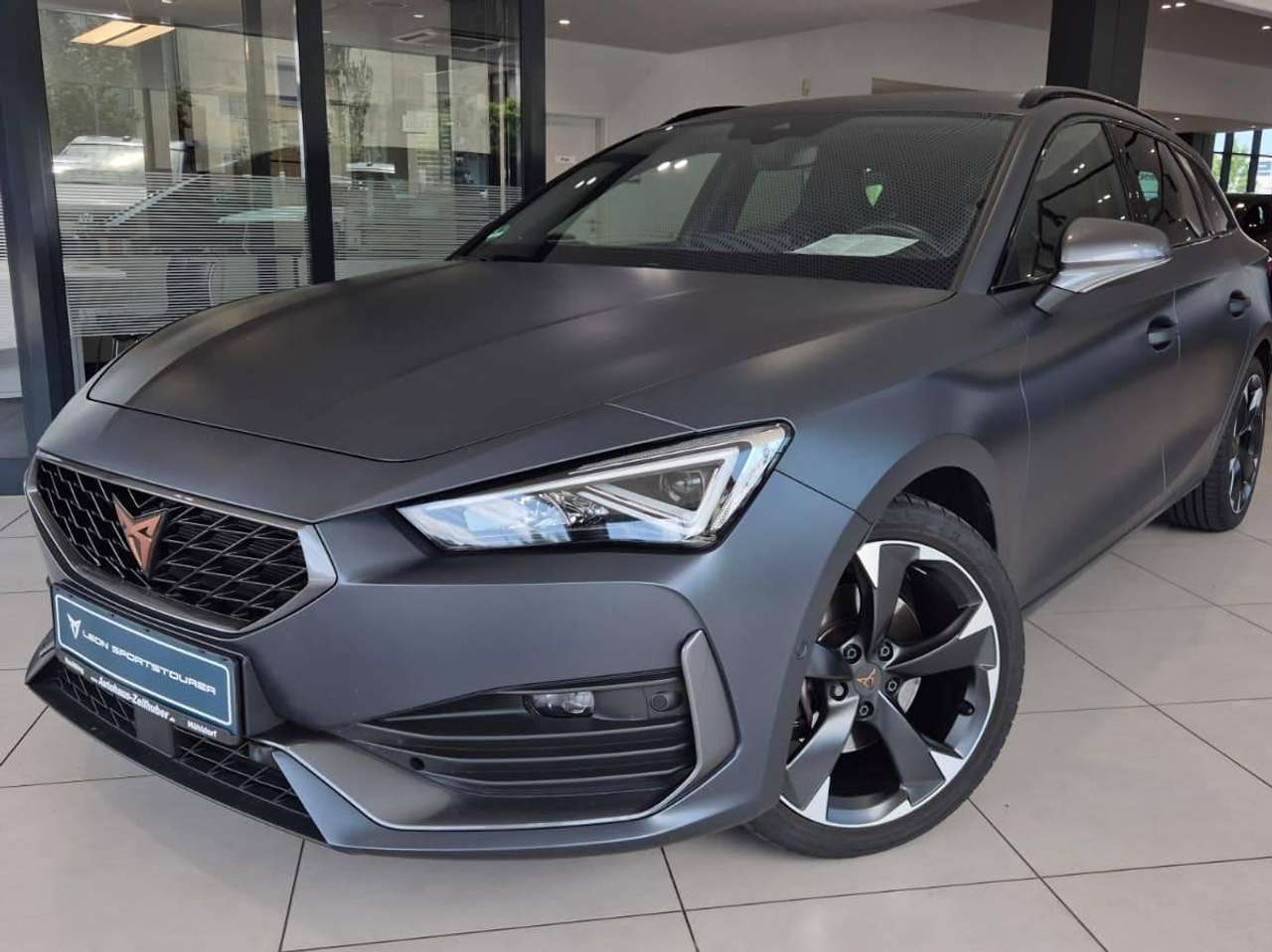 Cupra Leon 2023 — ST 1.5e TSI DSG *MATT*Leder*Beats*