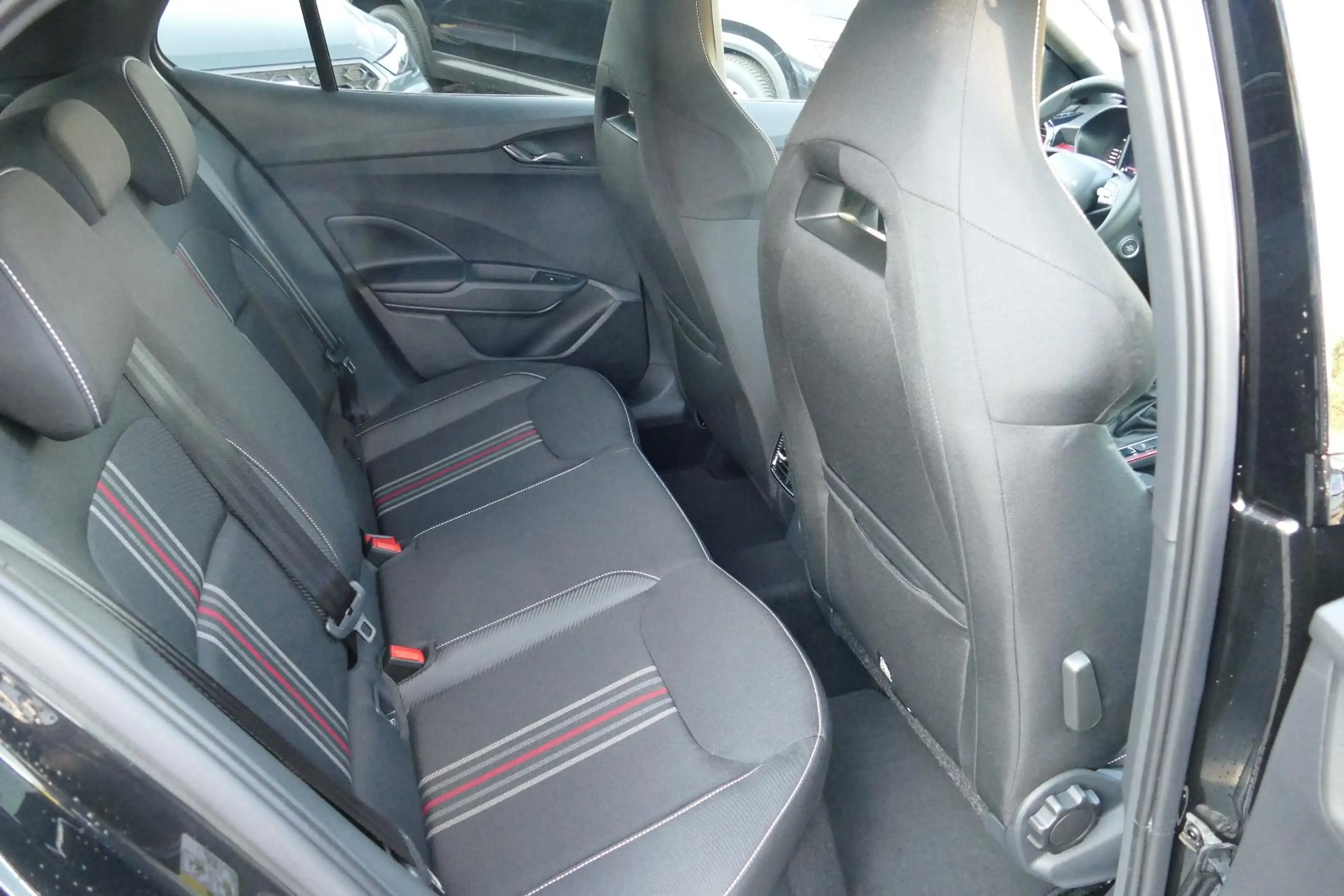 Skoda Fabia Monte Carlo*APP*CAM*SITZHEIZ*** — photo 12