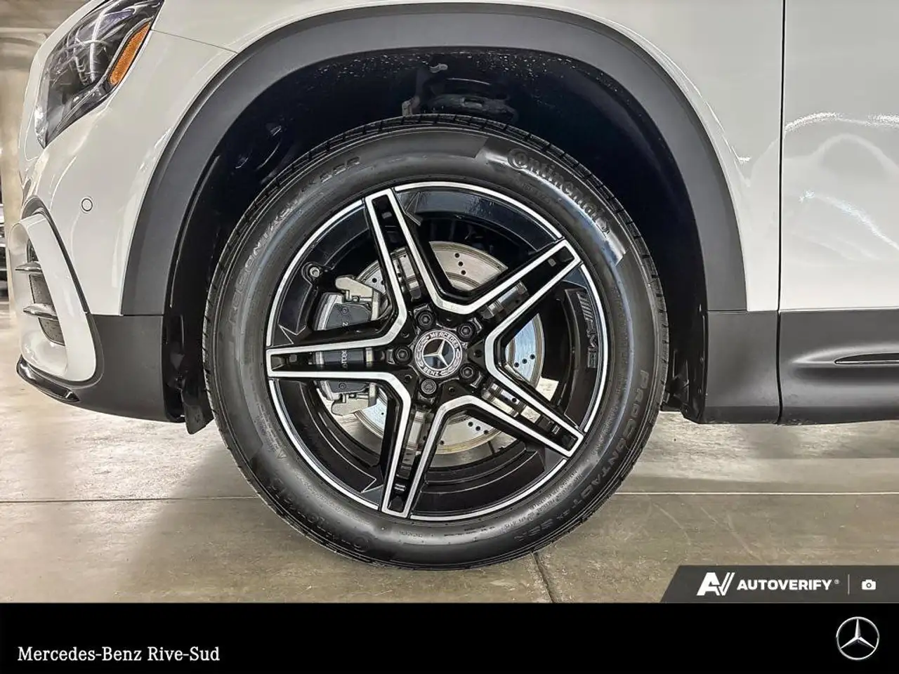 Mercedes-Benz GLB снимка Mercedes-Benz GLB