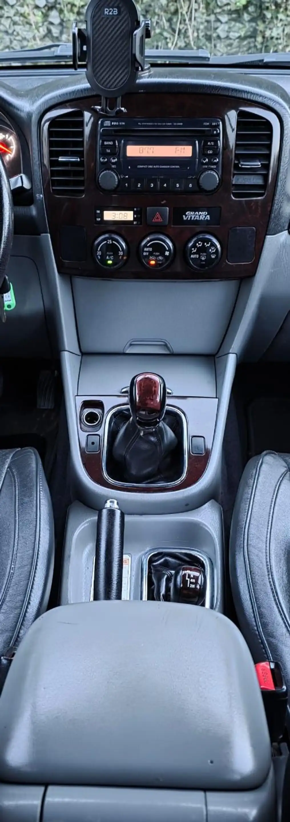 Suzuki Grand Vitara 2.0 FreeStyle-3 Airco 4x4 APK Cruise Controle Trek — photo 8