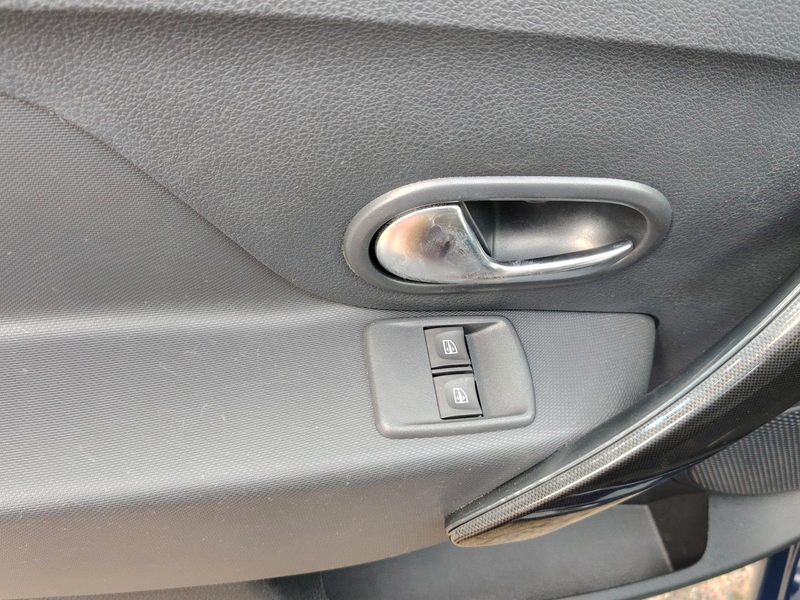 Dacia Sandero II Comfort / Navi / — photo 15