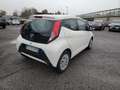 Toyota Aygo Aygo 5p 1.0 x-play AUTOMATICA GARANZIA Weiß - thumbnail 4