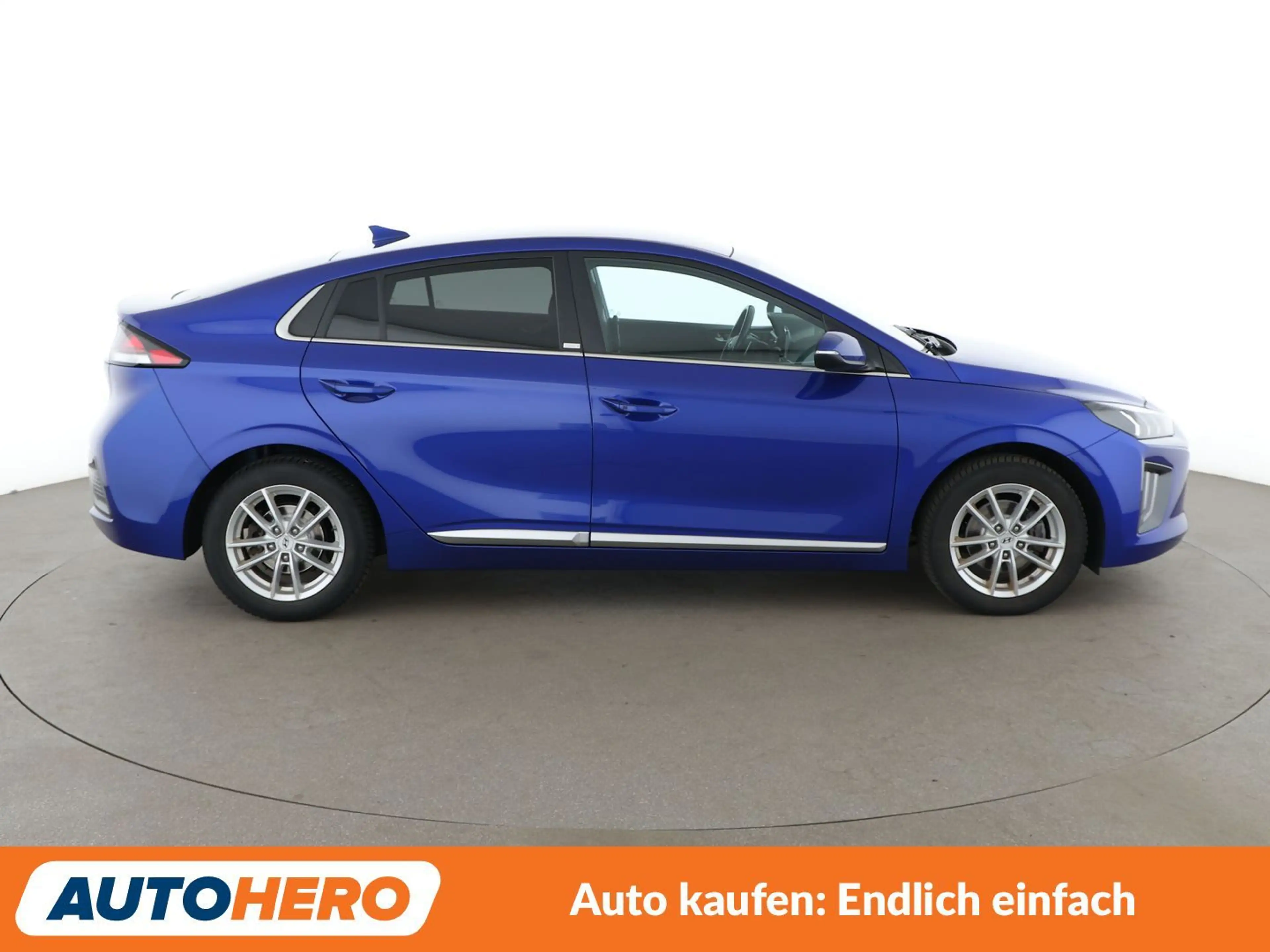 Hyundai IONIQ 1.6 Hybrid Style Aut.*LED*NAVI*TEMPO*CAM*PDC*SHZ* — photo 7