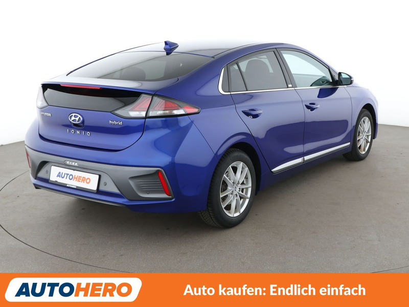 Hyundai IONIQ 1.6 Hybrid Style Aut.*LED*NAVI*TEMPO*CAM*PDC*SHZ* — photo 6