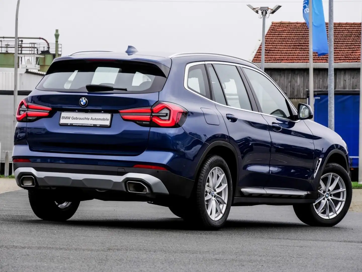 BMW X3 xDrive20d AHK+LED+SHZ+PA+LC PROF+18" Bleu - 2