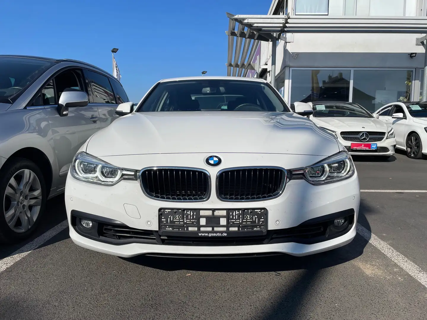 BMW 318 318 i -1 Hand -Scheckheft Weiß - 2