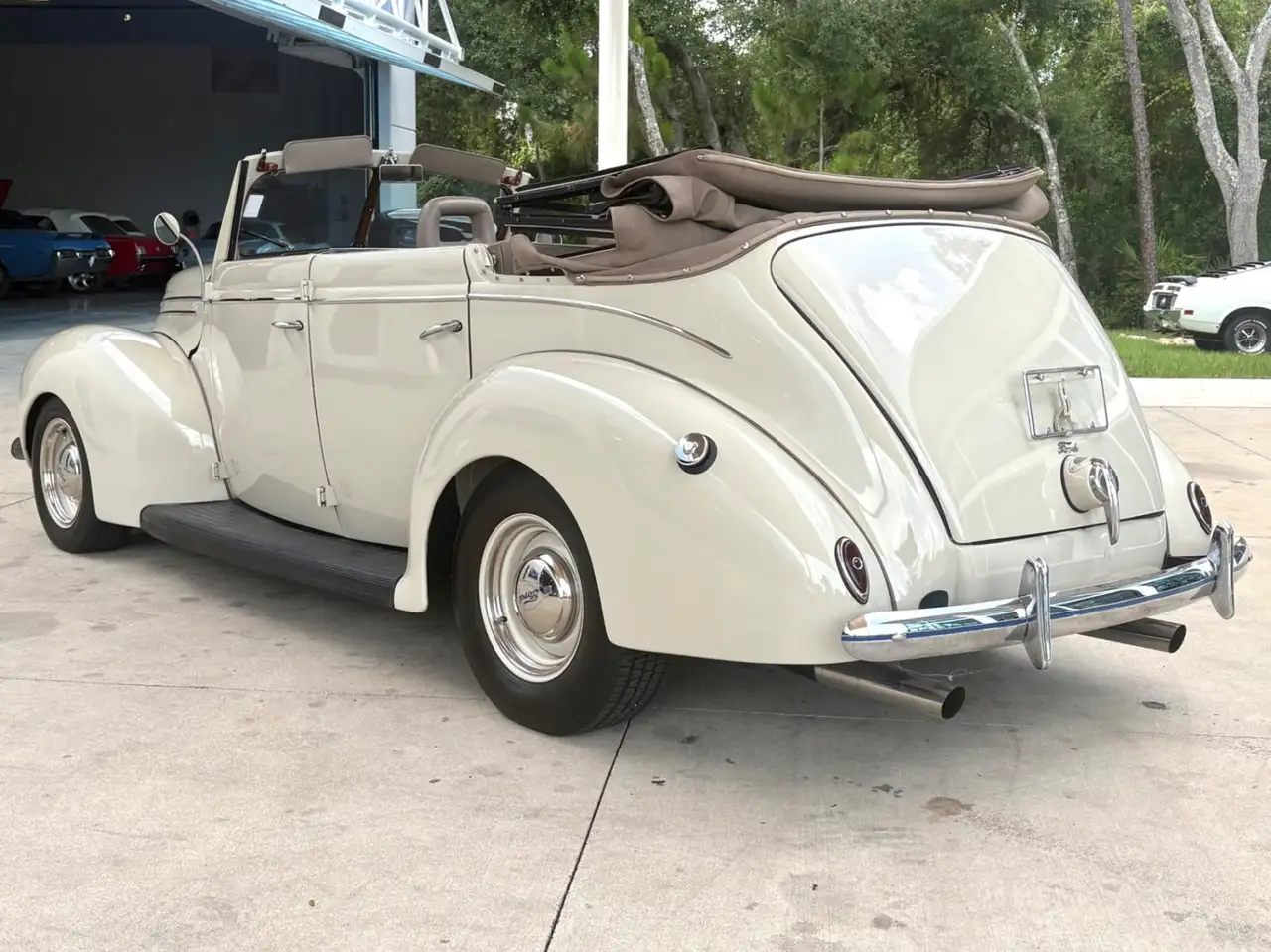 Ford Convertible Sedan, foto 9