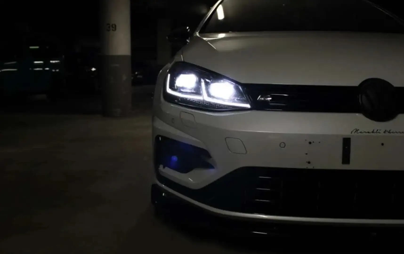 Volkswagen Golf R Variant 2,0 TSI DSG - 2