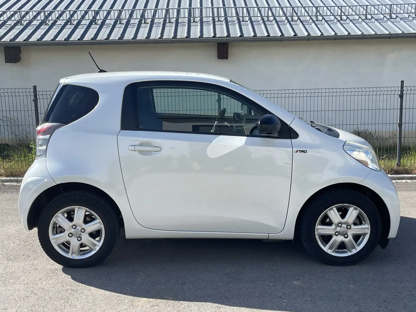 Toyota iQ 1.0 + Blanc - 2