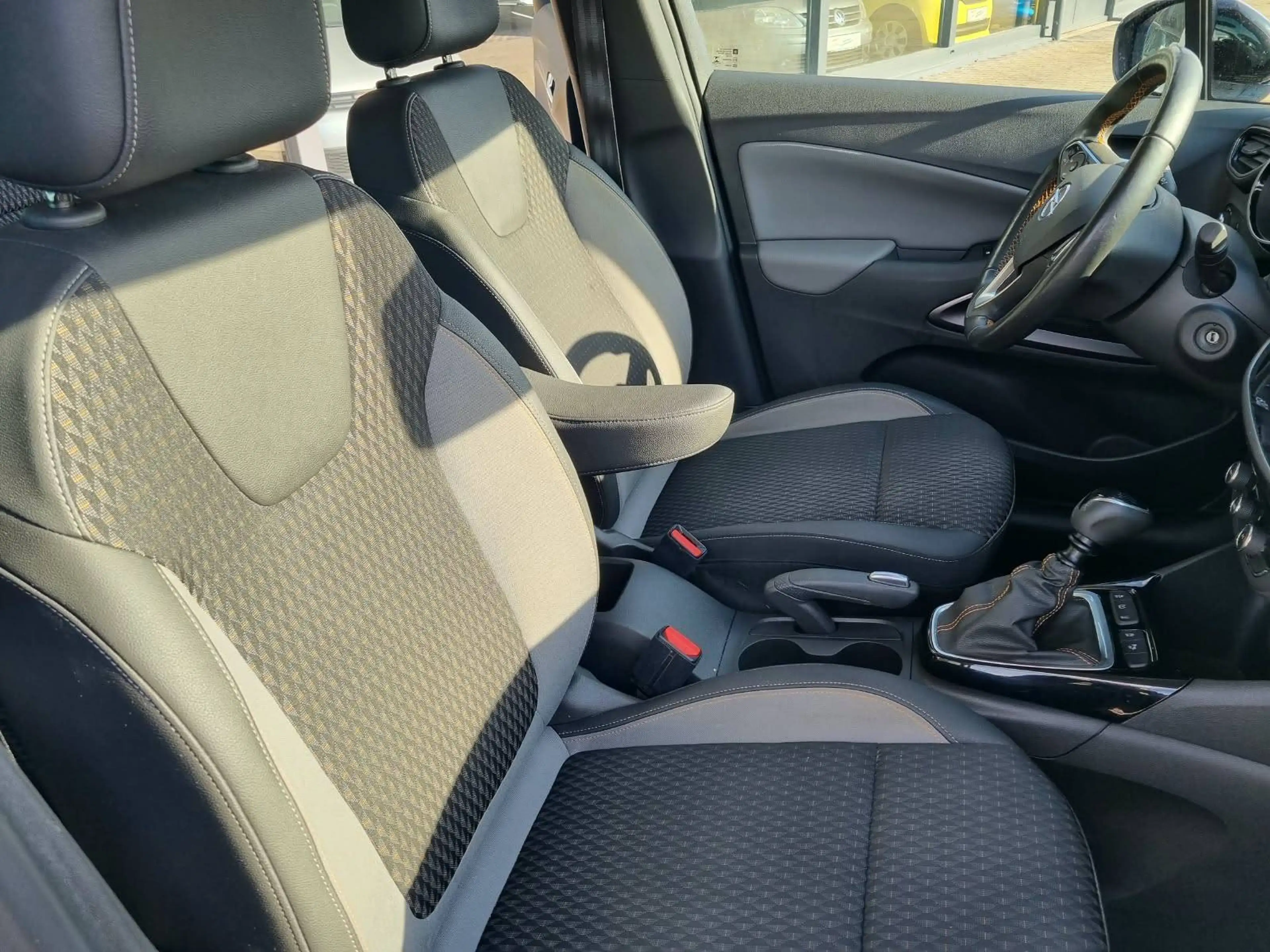 Opel Crossland X Innovation — photo 9