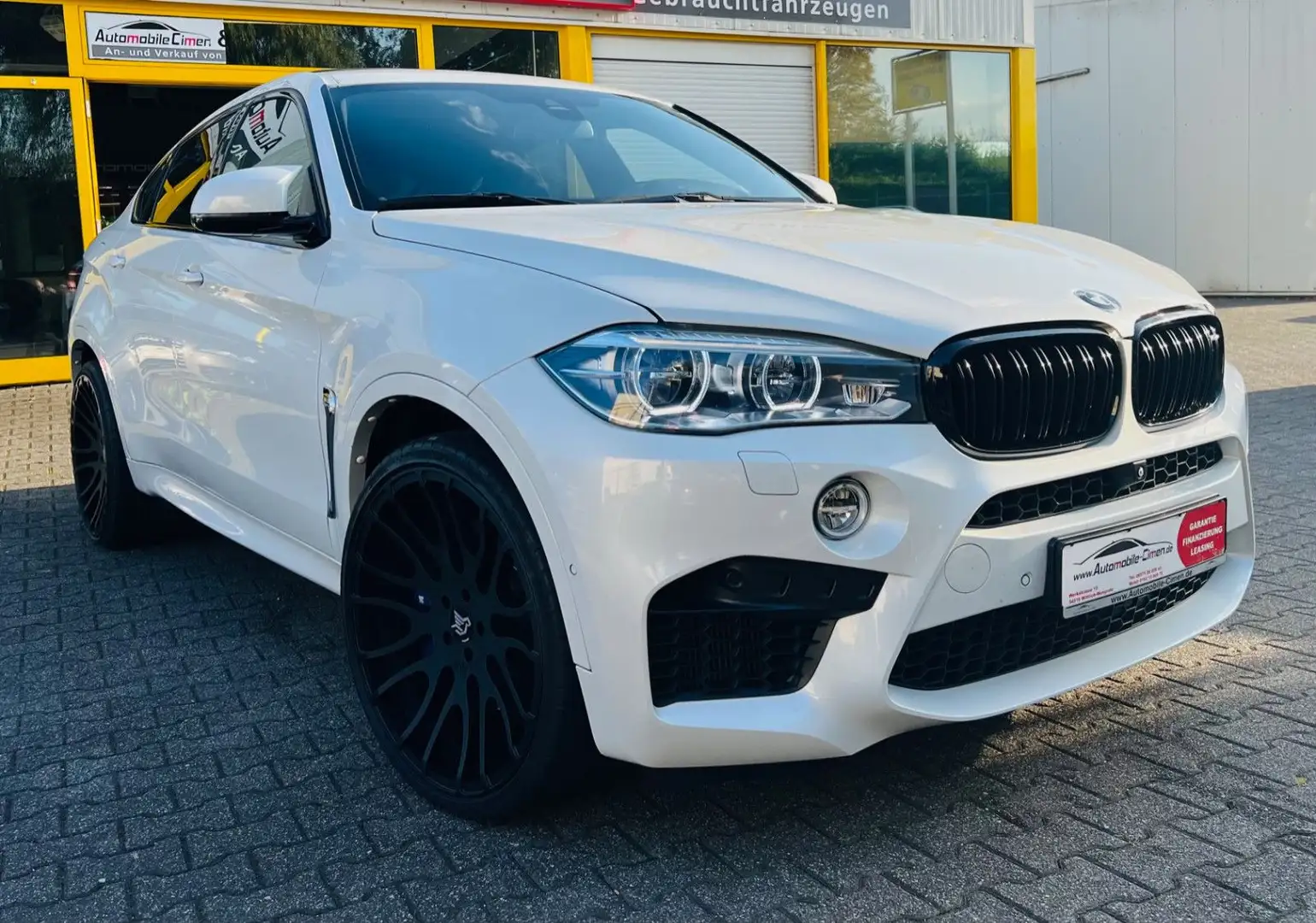 BMW X6 M H-UP  GSD SOFT-CL LED SITZLÜFT M SiTZE 22“ Wit - 1