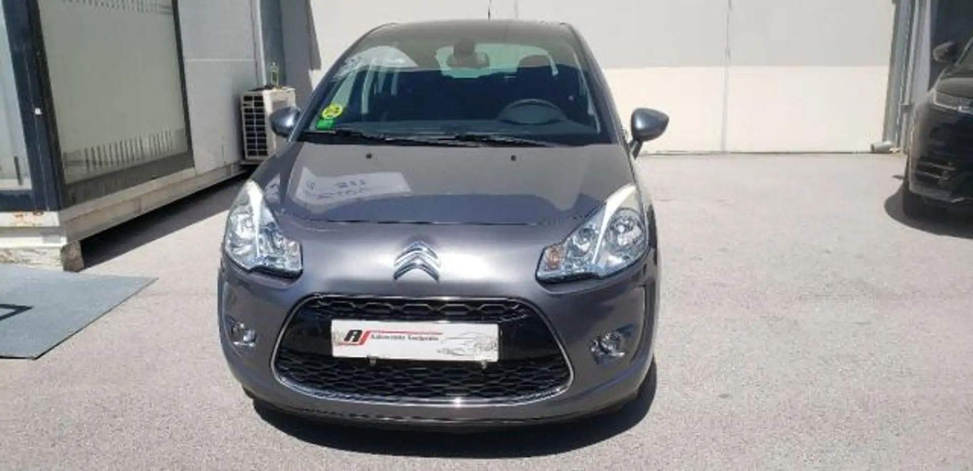 Citroen C3 1.6e-HDi Exclusive 90 Gris - 2