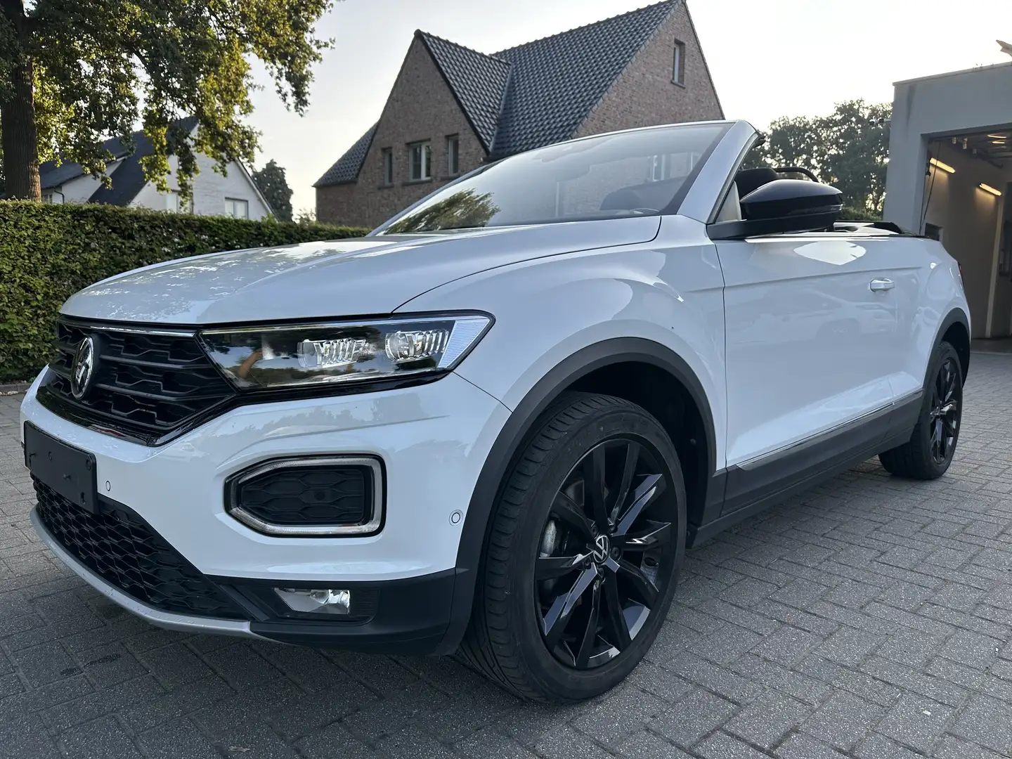 Volkswagen T-Roc Cabriolet 1.0 TSI OPF Style - 1