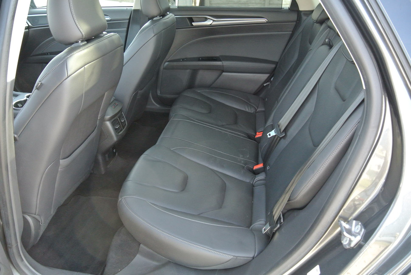 Ford Mondeo Traveller 2.0 EcoBlue TITANIUM * LEDER * PANO *AHK — photo 10