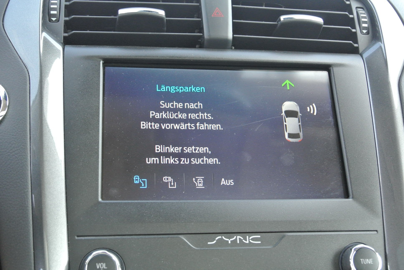 Ford Mondeo Traveller 2.0 EcoBlue TITANIUM * LEDER * PANO *AHK — photo 7