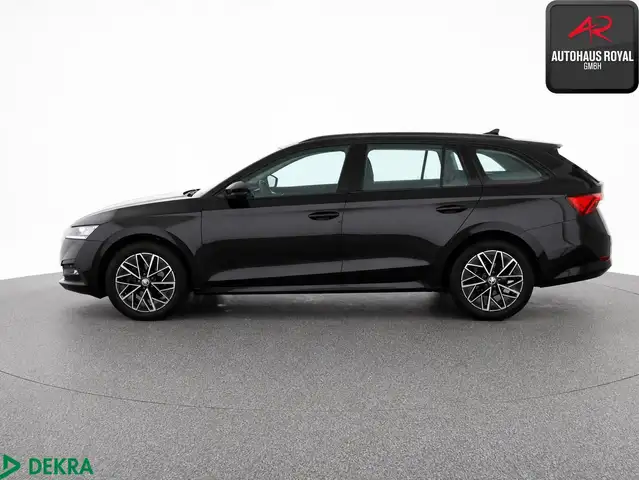 Skoda Octavia view 2