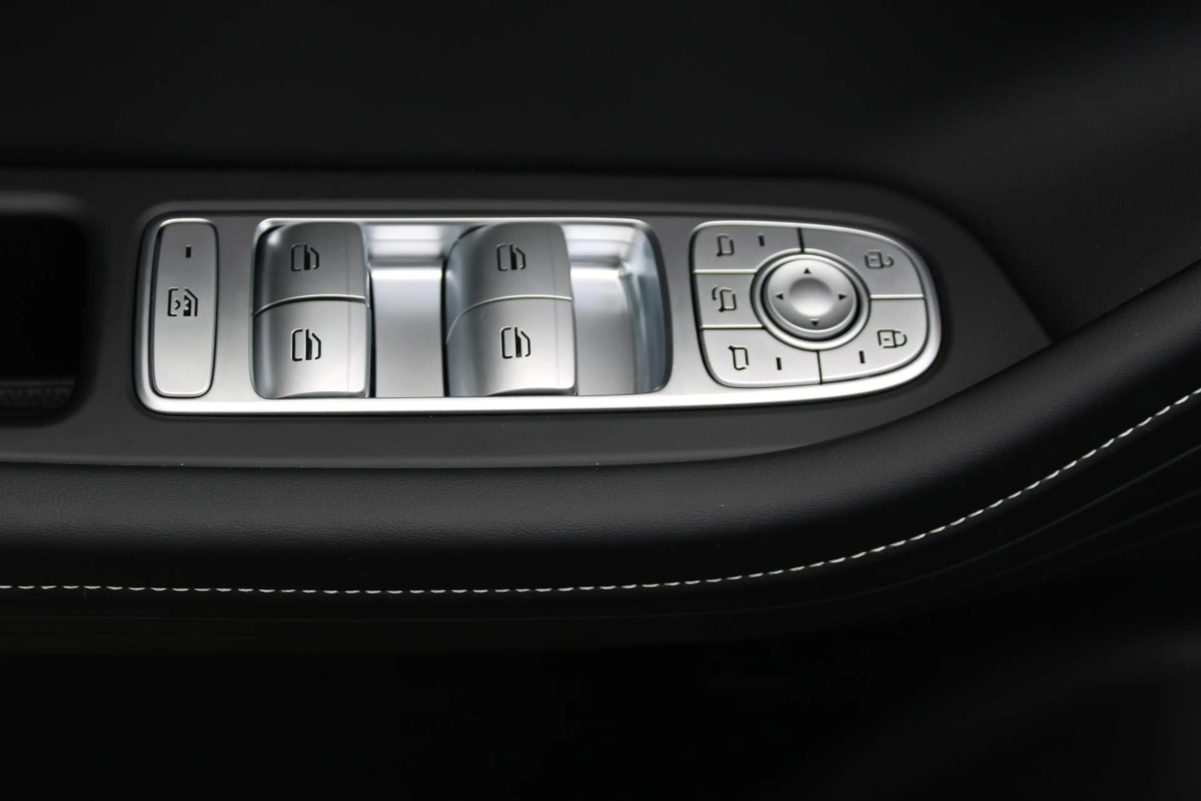 Omoda 5 1.5 T-GDi SHS-H Comfort — photo 14
