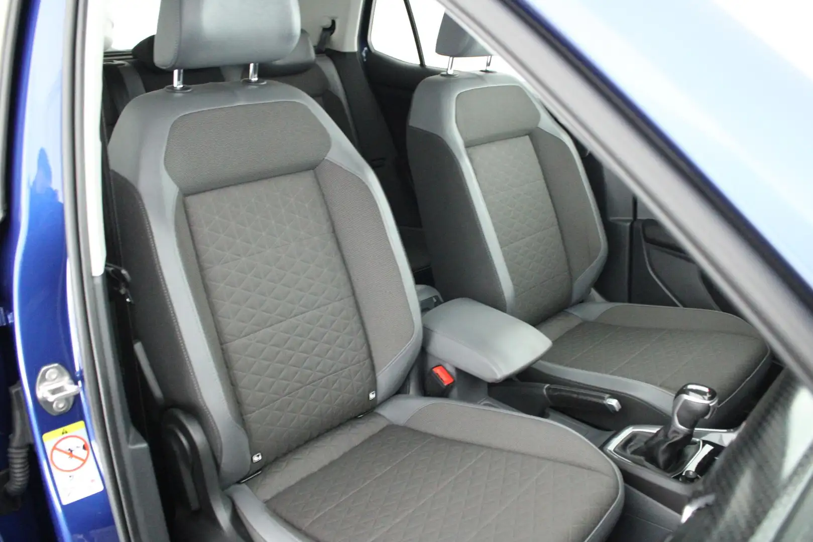 Volkswagen T-Cross 1.0 TSI DSG 110pk Life Business Trekhaak Camera St Blauw - 2