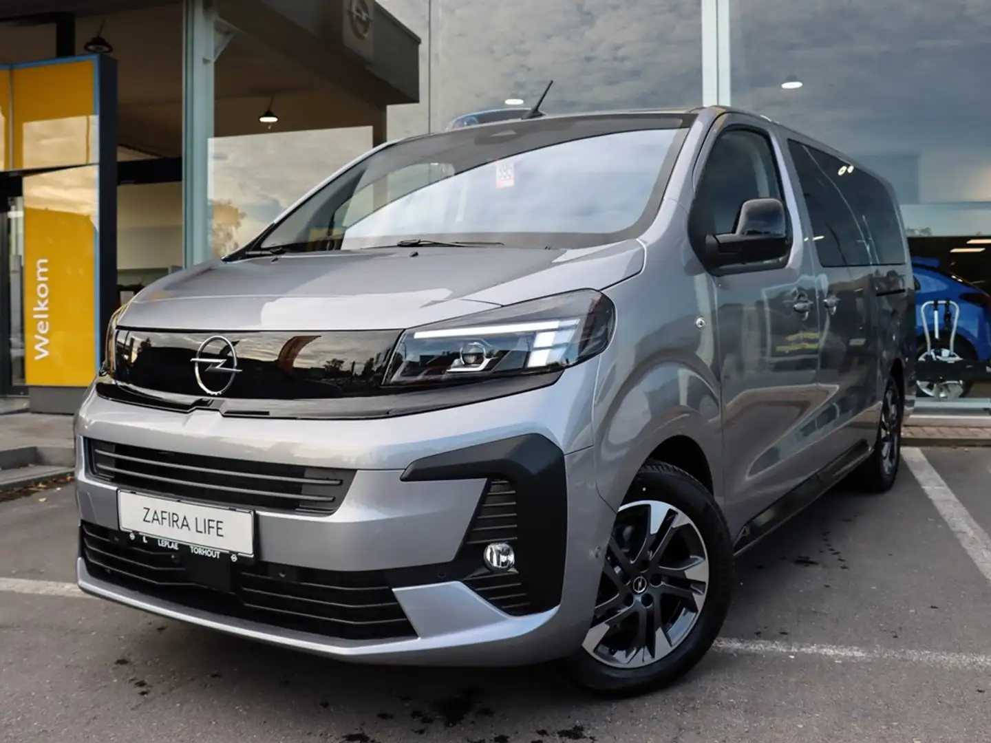 Opel Zafira Life 2.0 Turbo D 180 AT8 8PL |NIEUW|STOCK| Grau - 1