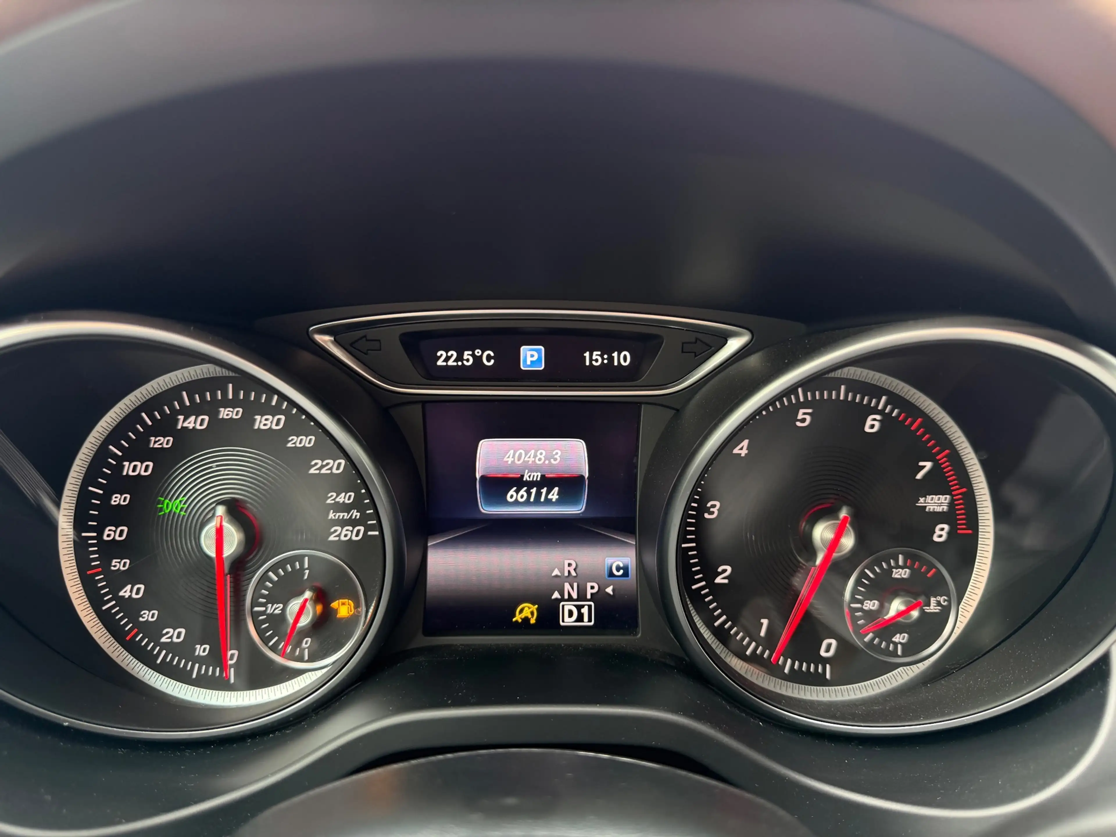 Mercedes-Benz GLA 180 AMG Line Automaat| 2018 | 66.111 km | Leder | CarP — photo 9
