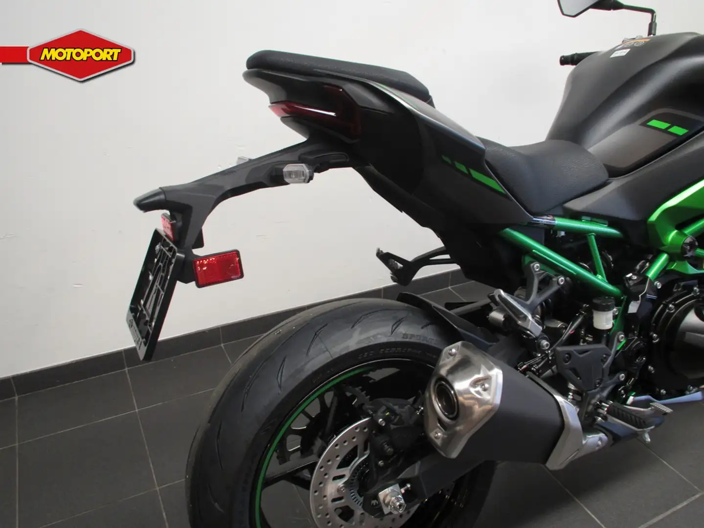 Kawasaki Z 900 70KW Groen - 2