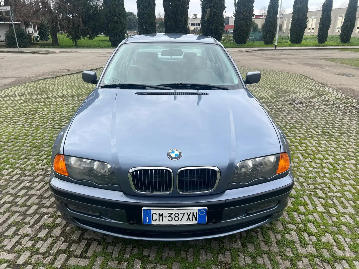 BMW 318 318i c/abs cat. Argent - 1