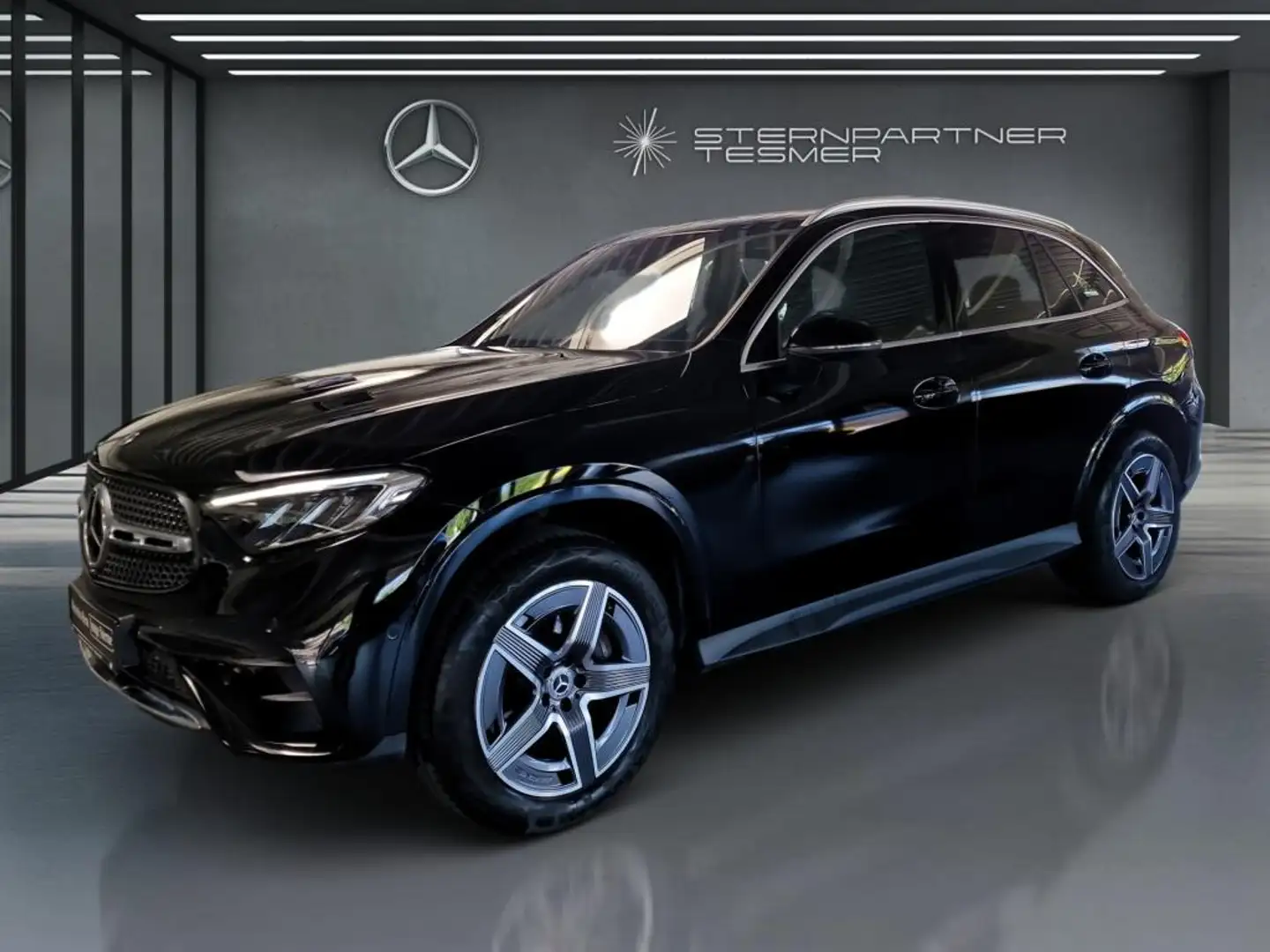Mercedes-Benz GLC 300 e 4M AMG+MBUX+DISTRONIC+AMBIENTE+AHK Schwarz - 2