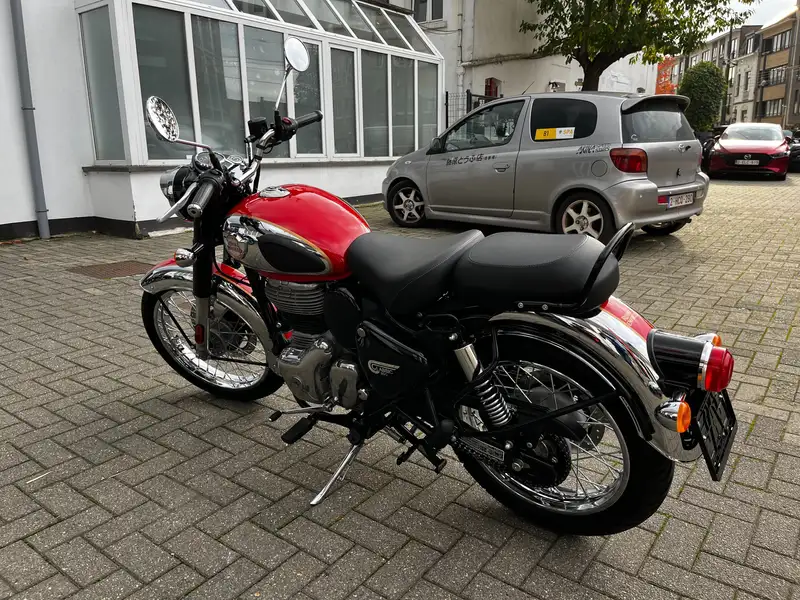 Royal Enfield Classic 350 - foto 4