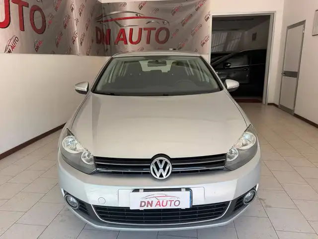 Volkswagen Golf view 3