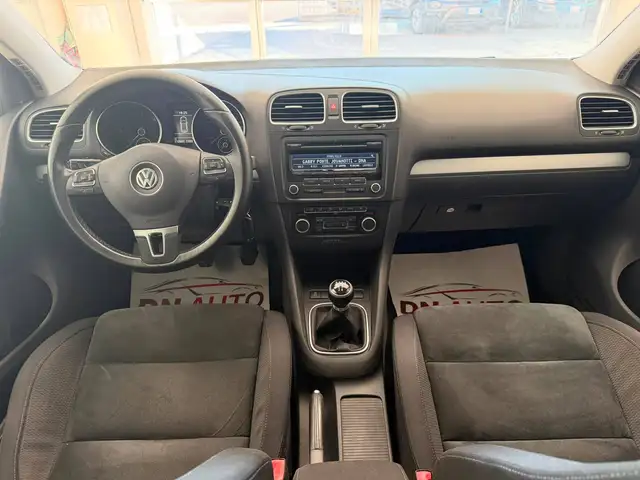 Volkswagen Golf view 14