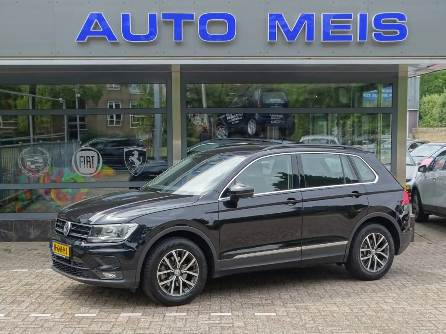 Volkswagen Tiguan 1.4 TSI ACT DSG Automaat Comfortline Negro - 1